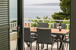 Villa MT Brela
