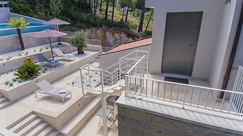 Villa MT Brela