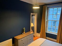 City Centre - 1 Bed - Sleeps 2 - Pet Friendly