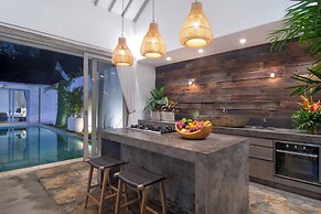 Villa Mia by Villa Finder