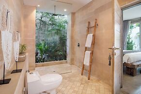 Villa Mia by Villa Finder