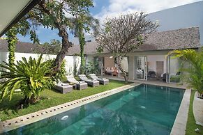 Villa Mia by Villa Finder