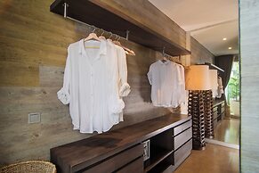 Villa Mia by Villa Finder