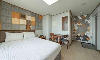 Daecheon Mud Beach Hotel