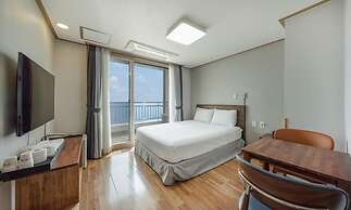 Daecheon Mud Beach Hotel