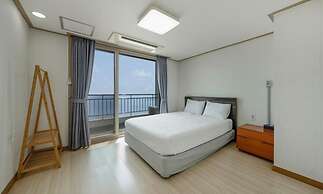 Daecheon Mud Beach Hotel