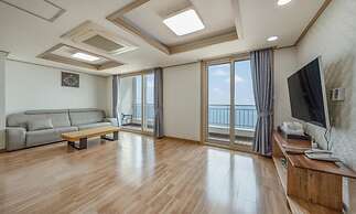 Daecheon Mud Beach Hotel