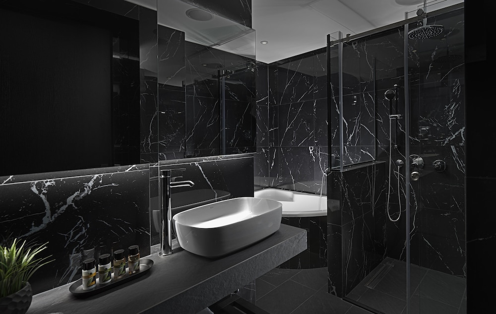 No 15 Ermou Hotel