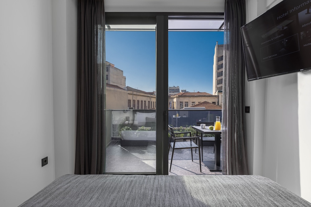No 15 Ermou Hotel