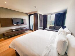 Montana Hotel & Residence