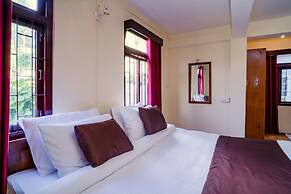 Magpie Mall Road Residency - Mg Marg