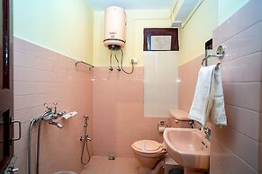 Magpie Mall Road Residency - Mg Marg