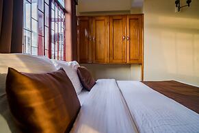 Magpie Mall Road Residency - Mg Marg