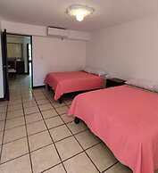 Hotel47 Rooms