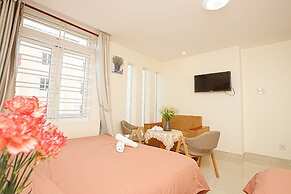 Vietnam Hotel Dalat