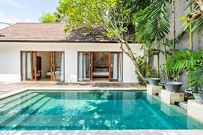 Villa Lapis by Villa Finder