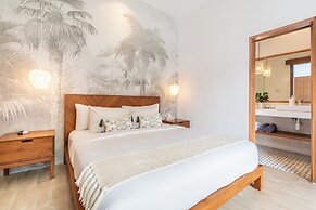 Villa Lapis by Villa Finder