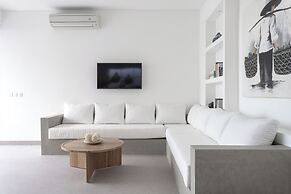 Villa Lapis by Villa Finder