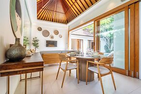 Villa Lapis by Villa Finder