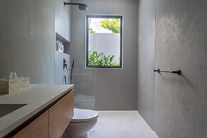 Villa Lapis by Villa Finder