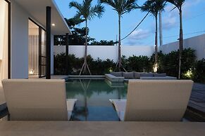 Villa Lapis by Villa Finder