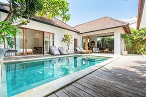 Villa Lapis by Villa Finder