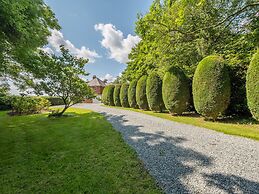 Routhorpe House