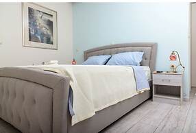 Theasis Athens