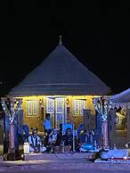 Royal Golden Camp