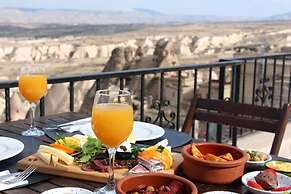 Alice in Cappadocia