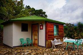 Hotel Entre Pinos
