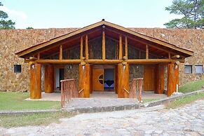 Hotel Entre Pinos