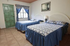 Hotel Entre Pinos