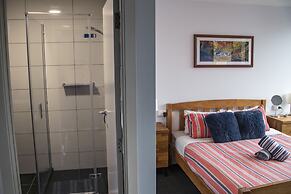 Adventure Q2 Hostel