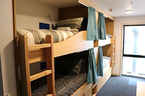 Adventure Q2 Hostel
