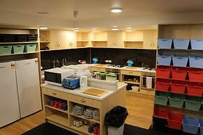 Adventure Q2 Hostel