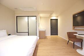 Bonathree Hotel
