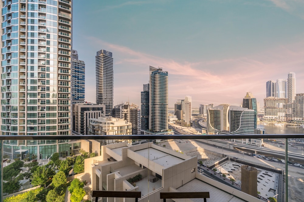 Lux BnB Boulevard Point Tower I Downtown Views