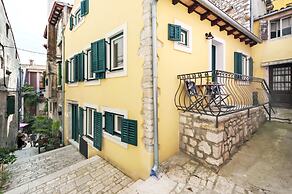Yellow House Rovinj