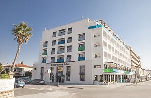 Hotel Brisamar Suites