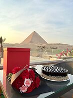 Seven Pyramids Inn