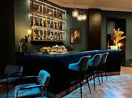 Rumor Rooms
