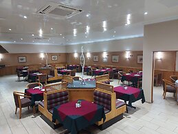 Midway Inn