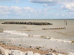 5 Sea Way