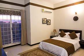 Crosswinds Guest House