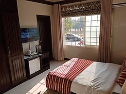 Crosswinds Guest House