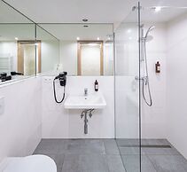 VN48 Suites by Adrez Living