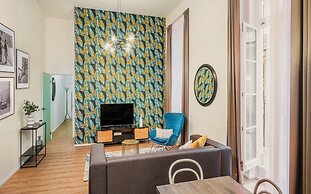VN48 Suites by Adrez Living