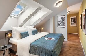 VN48 Suites by Adrez Living