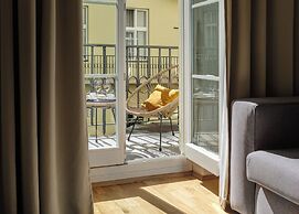 VN48 Suites by Adrez Living